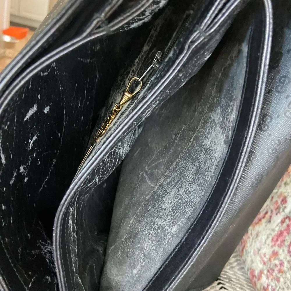 Gucci GG Messenger Bag